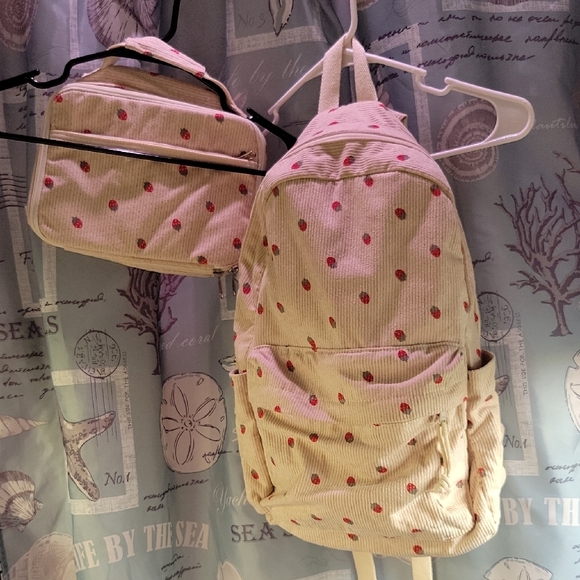 Strawberry Patterned Backpack With Matching Lunchbag - Picture 5 of 15